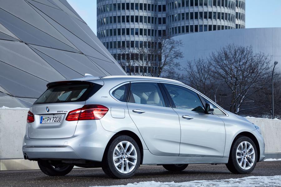 BMW 225xe Active Tourer (F45) 2016 года  (WW) (фото 29 из 50)